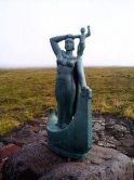 gudrid_statue.jpg